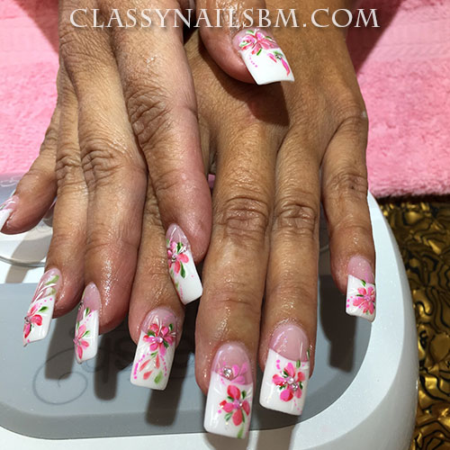 Classy Nails 725 Kirkwood Mall Suite 345 7017518888