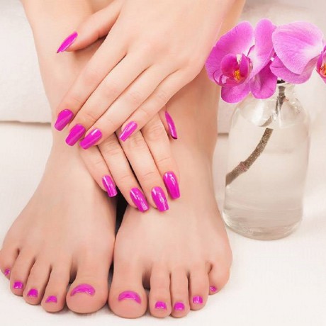 Manicure & Pedicure
