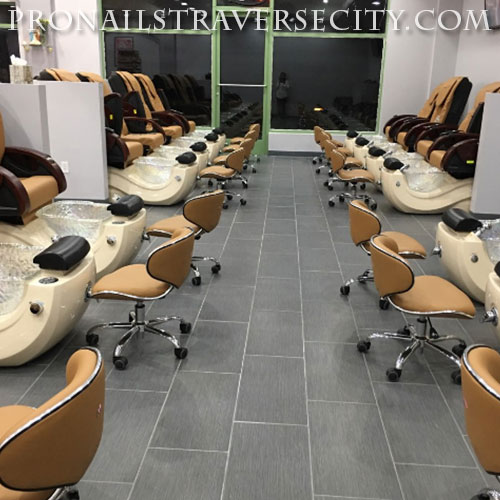 Pro Nails 718 Munson Ave 2316425007